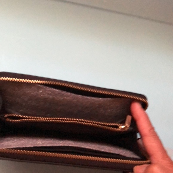 Wallet - Picture 2 of 2